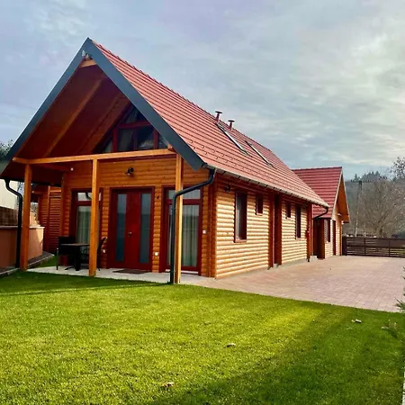 Voelgy Garden בית הארחה *