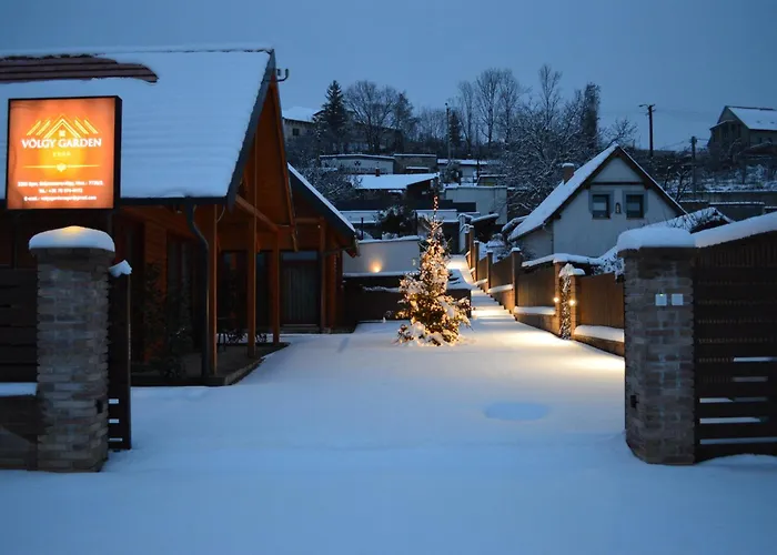 בית הארחה Voelgy Garden אגר